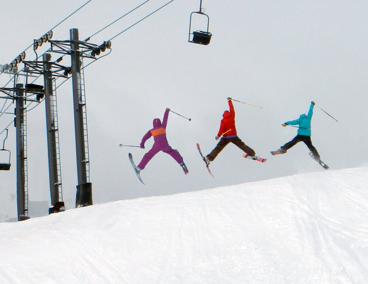 INTERNATIONAL WOMEN'S SKI DAY